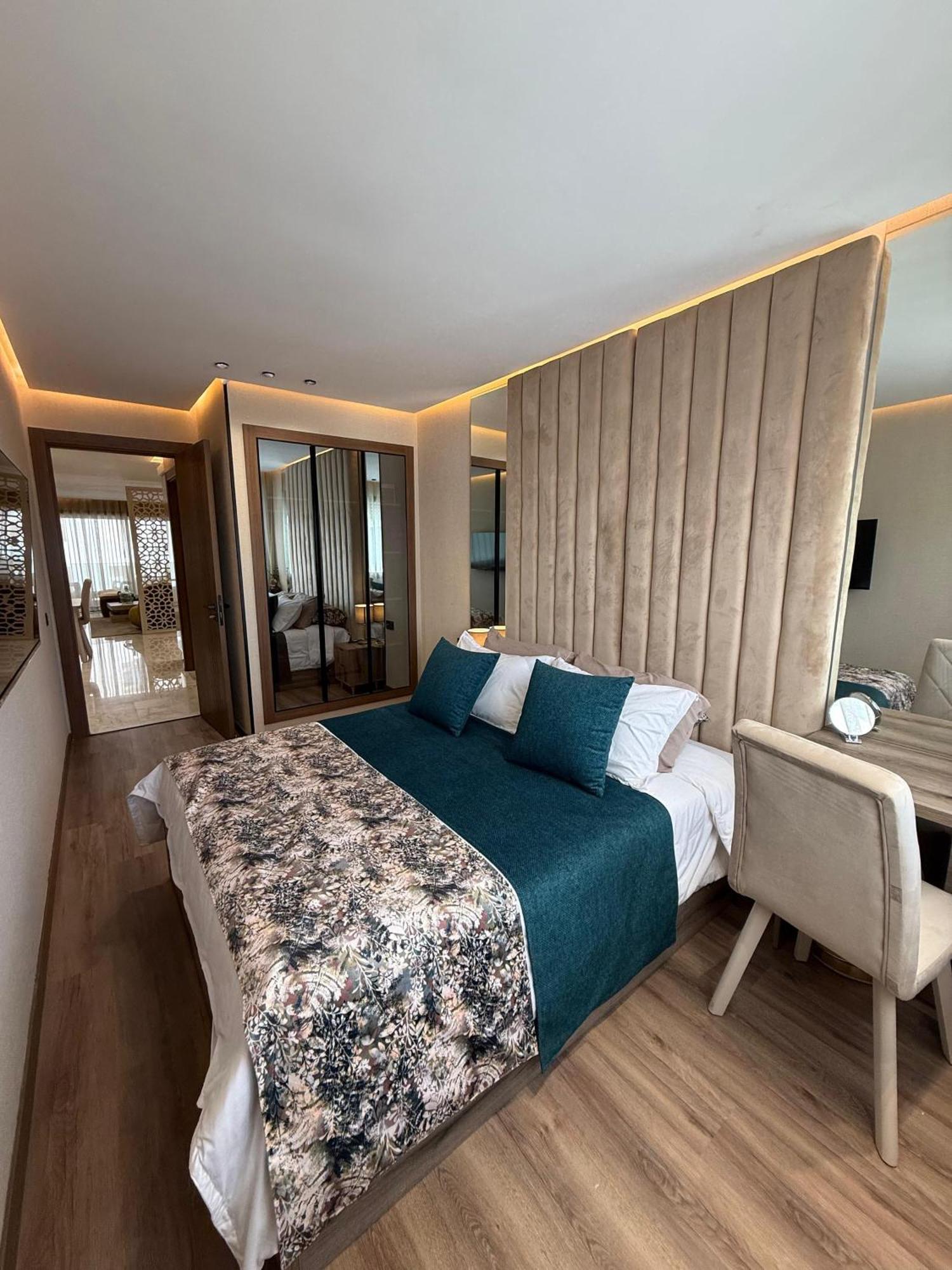 Apartment Beautiful New With A Seaview 8 *