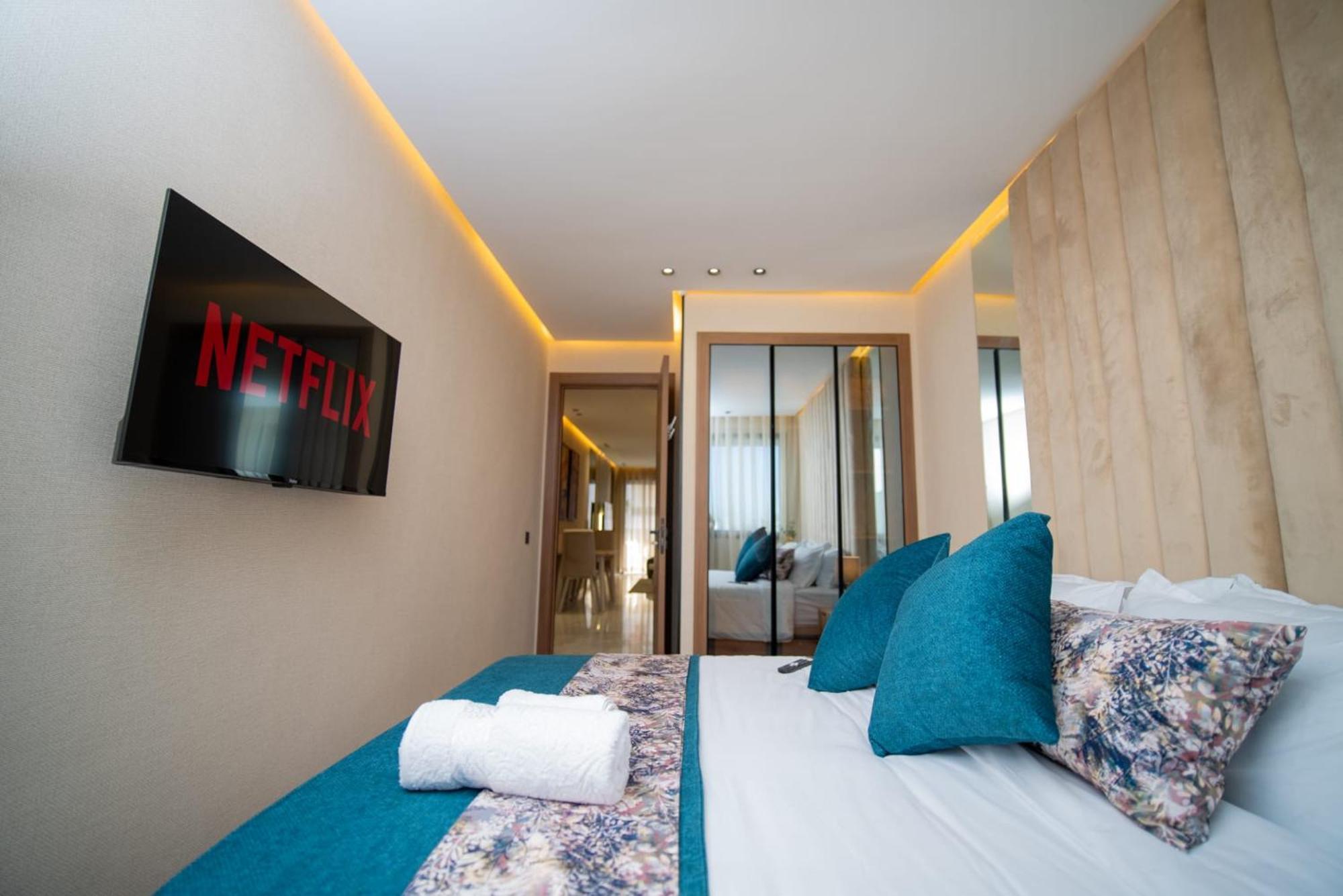 Apartment Beautiful New With A Seaview 8